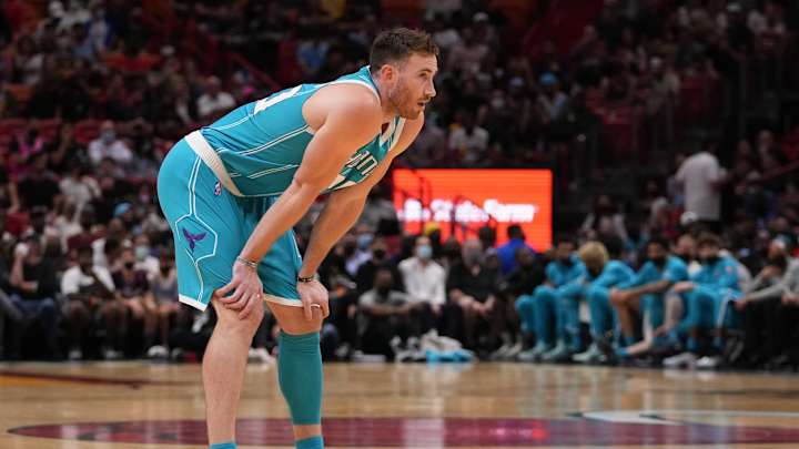 OFFICIAL: Charlotte Hornets Announce Starting 5 vs Bucks OFFICIAL: Charlotte Hornets Announce Starting 5 vs Bucks