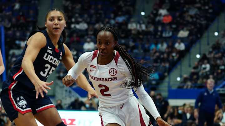 UConn's Azzi Fudd Inks Partnership Deal With Stephen Curry Organization