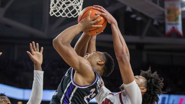 Hogs Overcome Sloppy First Half to Score Season High in Win