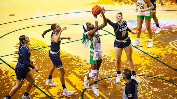 Oregon Ducks Forward Chanaya Pinto Enters Transfer Portal