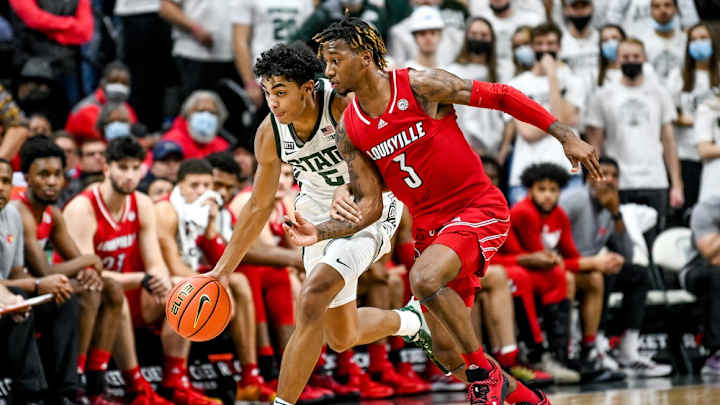 El Ellis Nearly Completes Louisville's Rally Attempt vs. Michigan State