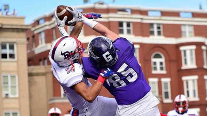 '22 TE Nate Kurisky Flips to Louisville