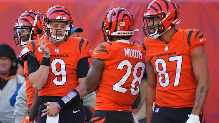 NFL Week 13 Betting Preview: Line Movement and Odds Tracking for Sunday's Games