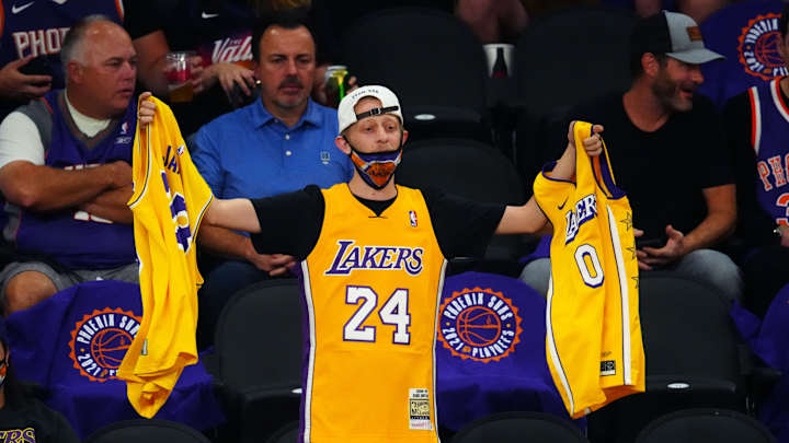 Lakers Fans Revealed to Complain Most About NBA Referees Lakers Fans Revealed to Complain Most About NBA Referees