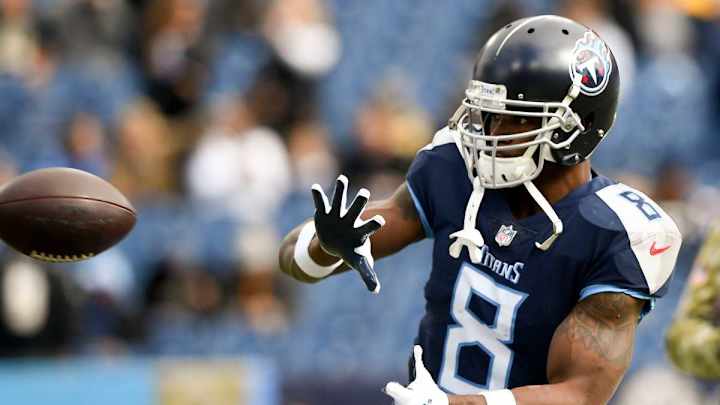 18 Years Later, New Seahawks RB Adrian Peterson Finally Set to Play For Pete Carroll 18 Years Later, New Seahawks RB Adrian Peterson Finally Set to Play For Pete Carroll