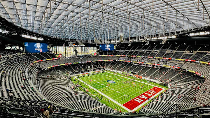 LIVE UPDATES: No. 10 Oregon vs. No. 17 Utah in Pac-12 Championship