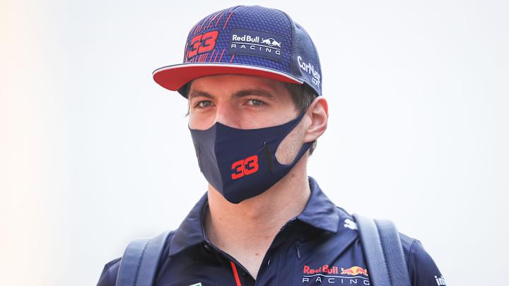 Lewis Hamilton Snags Pole For Saudi Arabian Grand Prix as Max Verstappen Crashes in Q3