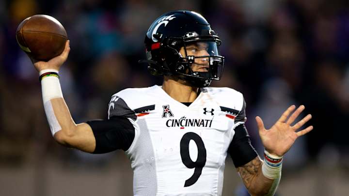 Pregame Chat: Bearcats' Quest for College Football Playoff Berth Continues in AAC Title Game