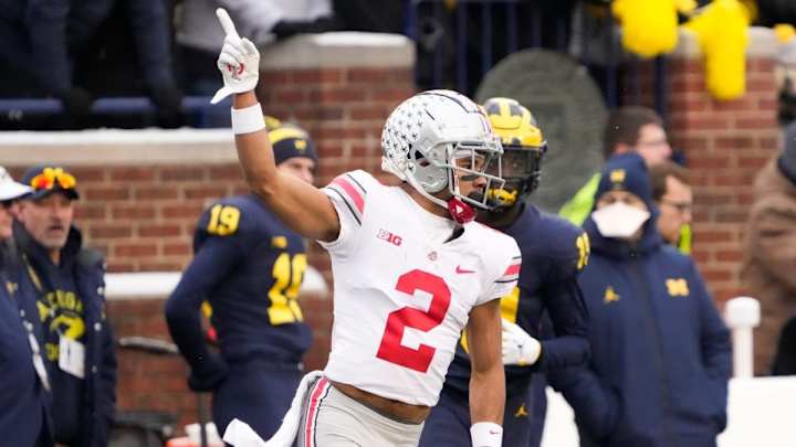 Lions Get Generational Pass Rusher and Fill Receiving Need in Latest CBS Sports Mock Draft Lions Get Generational Pass Rusher and Fill Receiving Need in Latest CBS Sports Mock Draft