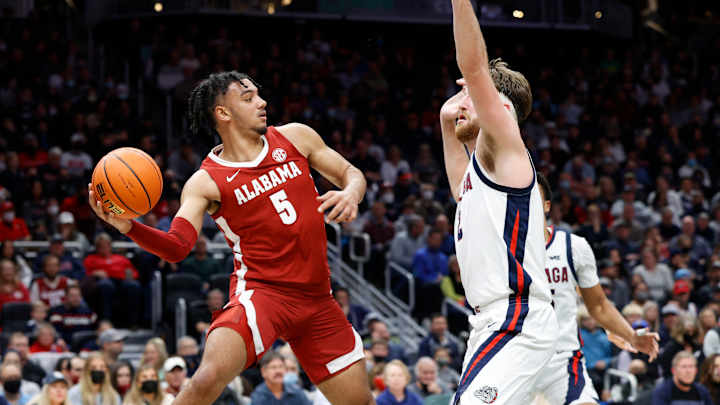 Alabama Men's Basketball No. 9 in Latest AP Top 25, Coaches Poll