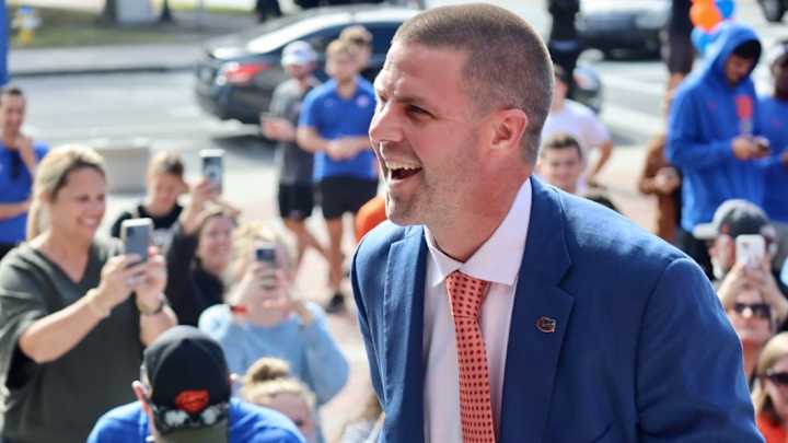 Look: New Florida Head Coach Billy Napier Lands in Gainesville