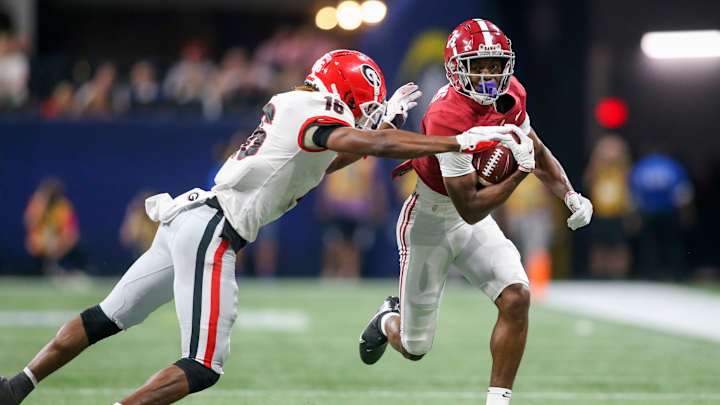 Evaluating the Final College Football Playoff Top 25 Rankings