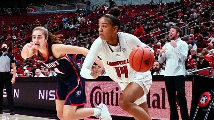 Louisville Defeats Kentucky for Fifth Straight Win in Series