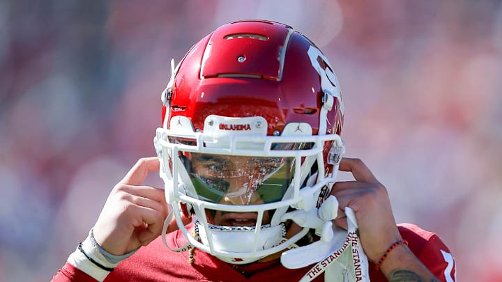Switching of Wide Receivers Between Arkansas, Oklahoma Almost Feels Like NFL Trade Switching of Wide Receivers Between Arkansas, Oklahoma Almost Feels Like NFL Trade