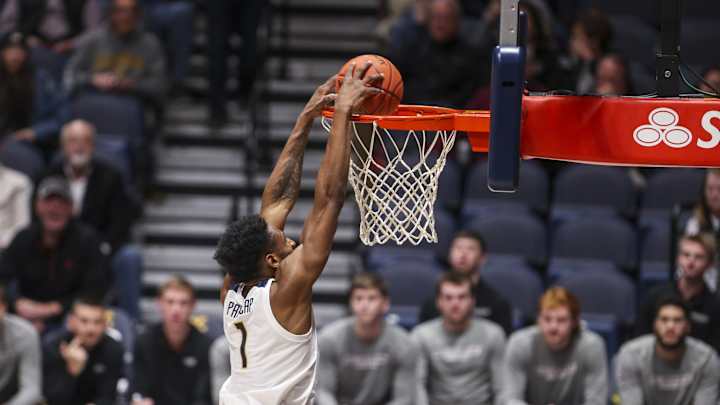 LIVE GAME THREAD: West Virginia vs UConn