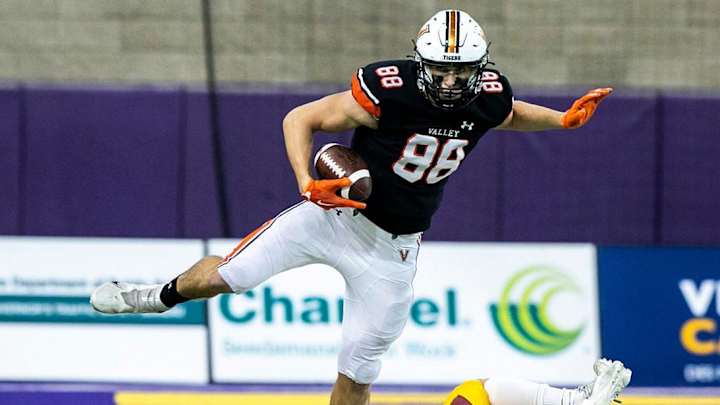 Notre Dame Commits Move Around In Latest Rivals250 Rankings Adjustments