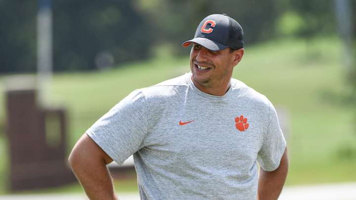 Miguel Chavis Following Venables From Clemson to Oklahoma Miguel Chavis Following Venables From Clemson to Oklahoma