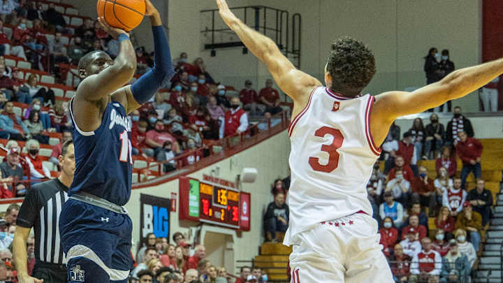 Indiana Opens As Modest Underdog At Wisconsin on Wednesday Night