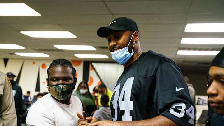 Raiders Players Attend After-School Workshop for Students