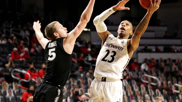 Preview: Bearcats Travel to Norwood for the 89th Crosstown Shootout