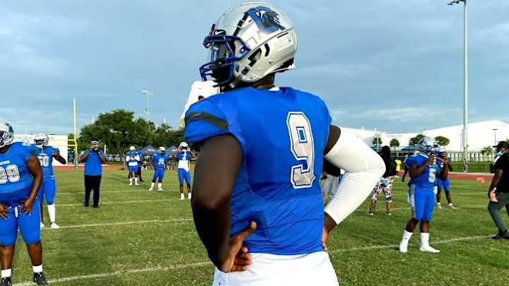 Thursday CFB Recruiting Notebook: OU Heating Up, SI99 Decommits