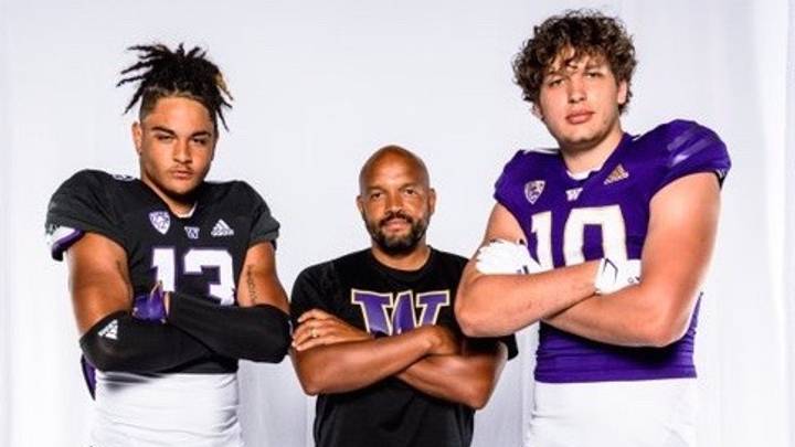 Tight End Bogan Decommits from Huskies; WSU Offers Him