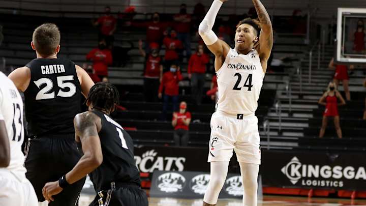 Cincinnati, Xavier Players Team up for Community Events, Announce Alumni Game