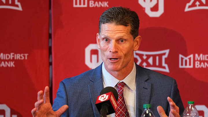 Oklahoma Officially Announces Offensive and Defensive Coordinators