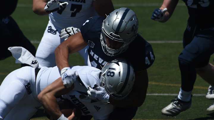 REPORT: Nevada Set to Hire Oregon Linebackers Coach Ken Wilson as Next Head Coach