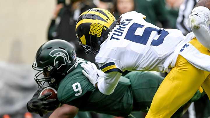 Kenneth Walker III Gets Hilariously Trolled By U-M Grads