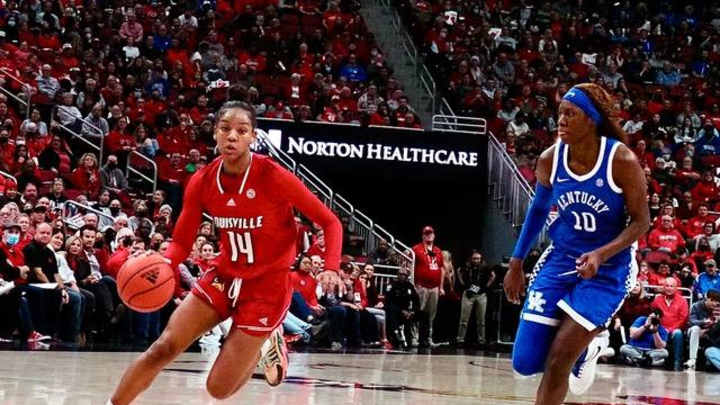 Louisville Rolls Past Eastern Kentucky for Ninth Straight Win