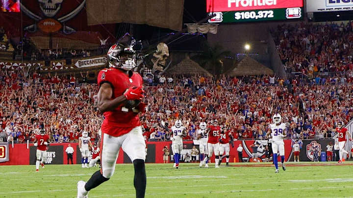 Bills Running out of Time to Salvage Season and Keep QB Josh Allen in 1 Piece