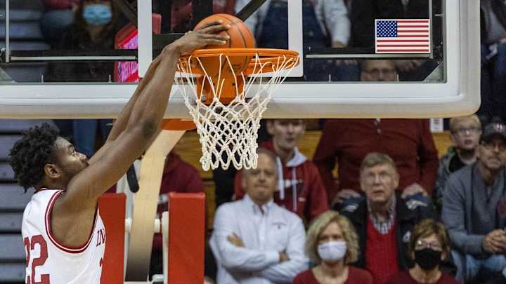 Hoosiers Dominate Inside, Rout Merrimack 81-49 Hoosiers Dominate Inside, Rout Merrimack 81-49