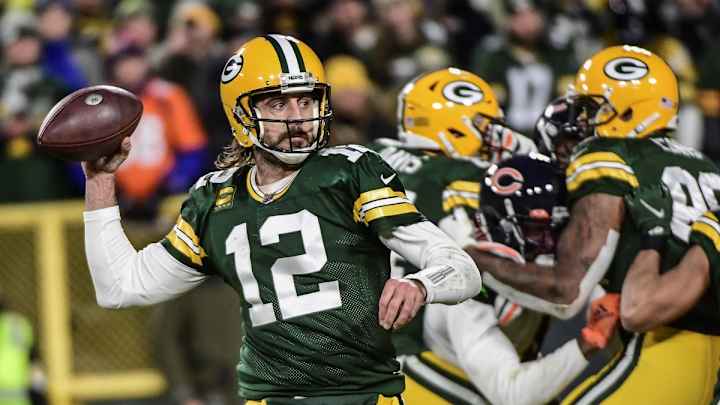 Rodgers Torches Bears But Toe Suffers Setback Rodgers Torches Bears But Toe Suffers Setback