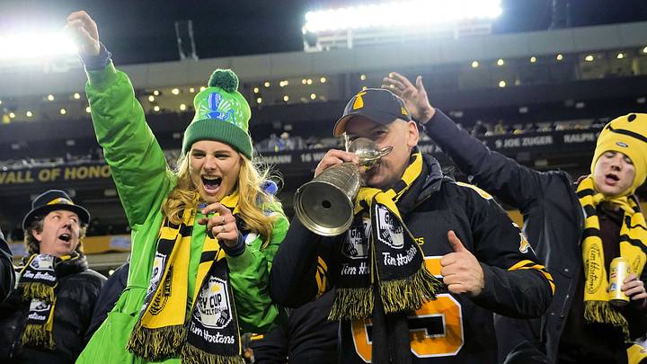 WATCH: Fans Sing Country Roads During the CFL Grey Cup
