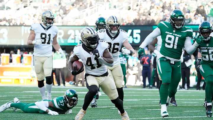 Alvin Kamara Has Another Big Game in the Big Apple