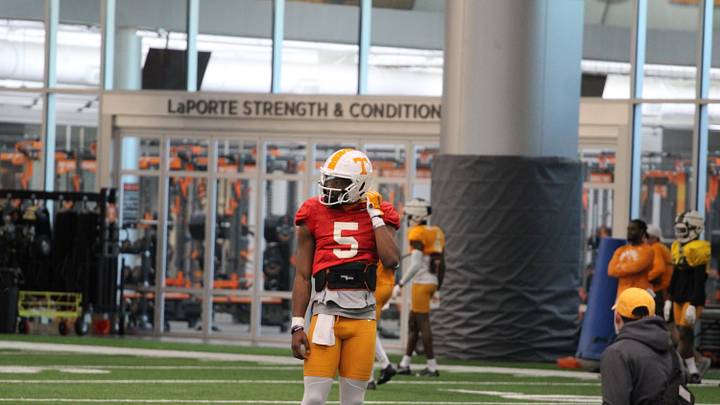 Watch: Vols QB Hendon Hooker Meets With the Media