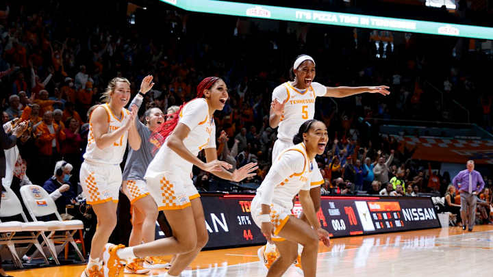 Volunteer Country on SI Podcast: Men's and Women's Basketball Update, Thoughts on Big Weekend Matchups