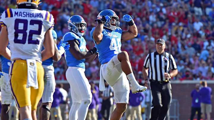 Ole Miss Transfer LB MoMo Sanogo Commits to Louisville Ole Miss Transfer LB MoMo Sanogo Commits to Louisville