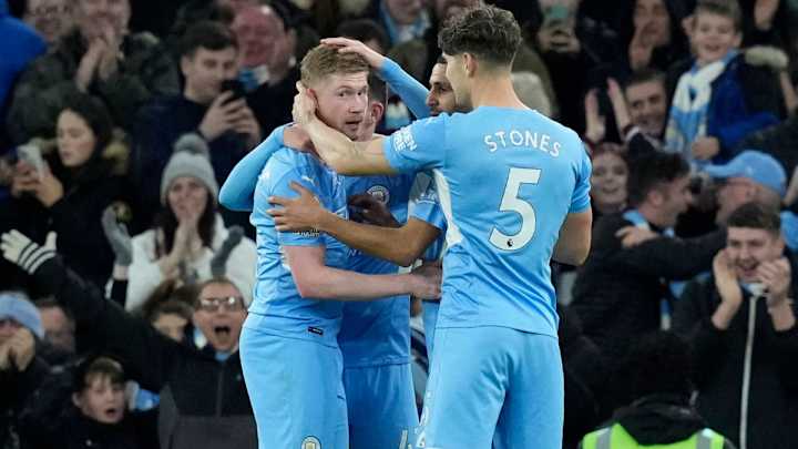 Man City Hangs Seven on Leeds United Man City Hangs Seven on Leeds United