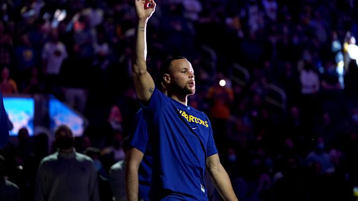 There Will Be A Special Guest At The Warriors-Knicks Game