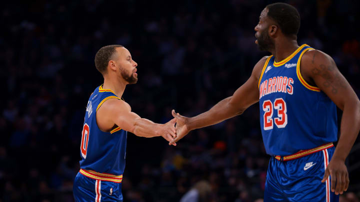 Stephen Curry Gifts Draymond Green, Andre Iguodala, Klay Thompson Rolex Watches After Setting Three Record Stephen Curry Gifts Draymond Green, Andre Iguodala, Klay Thompson Rolex Watches After Setting Three Record