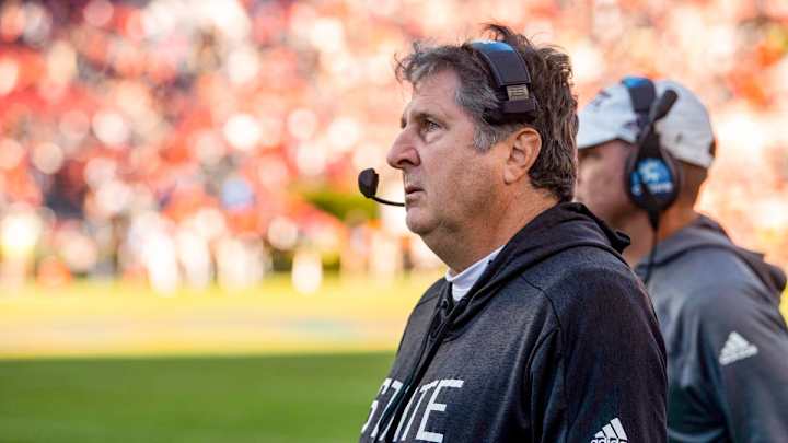 Mississippi State Football Coach Mike Leach Hospitalized