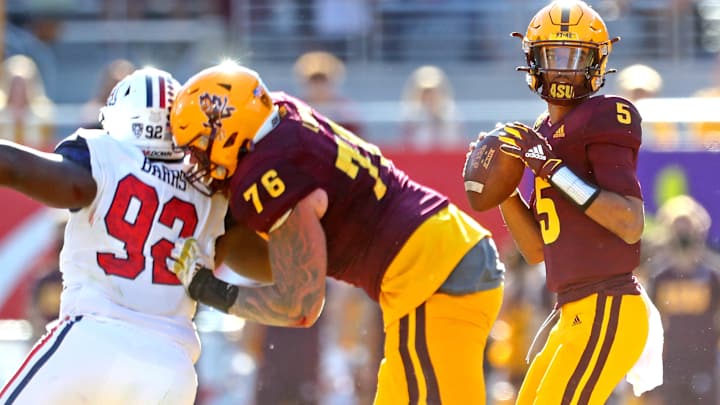 Star QB Transfer Jayden Daniels Tweets About Commitment Status Amid Rumors