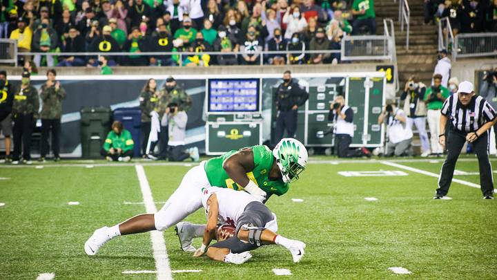 Oregon Defensive Lineman Jayson Jones Enters the Transfer Portal Oregon Defensive Lineman Jayson Jones Enters the Transfer Portal