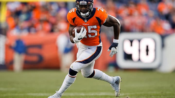 Report: Broncos Re-Sign RB Melvin Gordon to One-Year Deal Report: Broncos Re-Sign RB Melvin Gordon to One-Year Deal