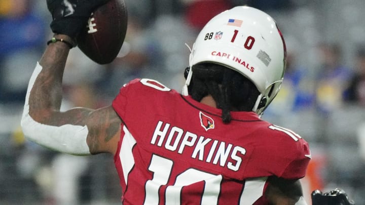 Hopkins Creates Buzz Against Titans with One-Handed Catch