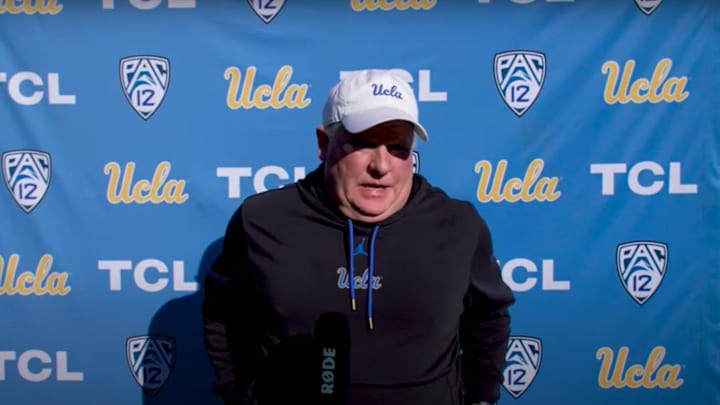 WATCH: Chip Kelly Talks UCLA Football's Bowl Preparations, Coaches Poll Gripes WATCH: Chip Kelly Talks UCLA Football's Bowl Preparations, Coaches Poll Gripes