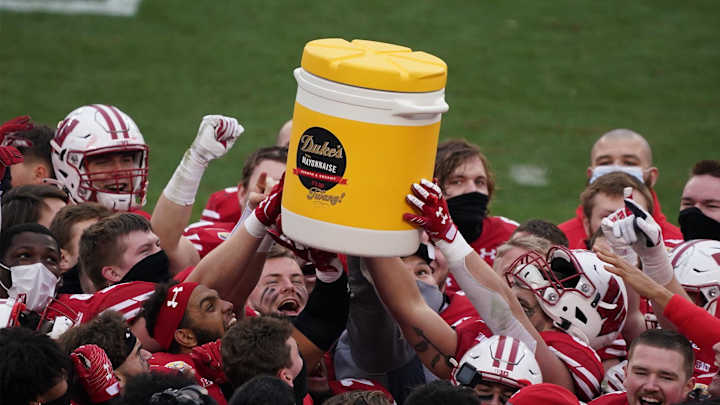 Coaches Agree to Duke’s Mayo Bath in UNC-South Carolina Bowl Game Coaches Agree to Duke’s Mayo Bath in UNC-South Carolina Bowl Game