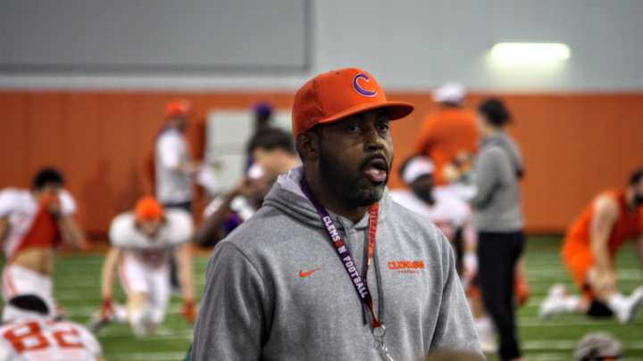 Like An 'Old Rusty Dog,' Clemson's Mike Reed Still Doing His Thing From 'Behind Curtain'